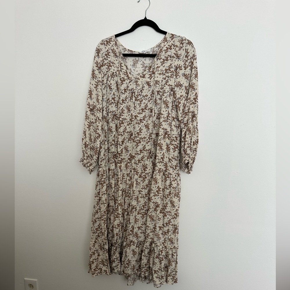 Carly Jean Los Angeles dress